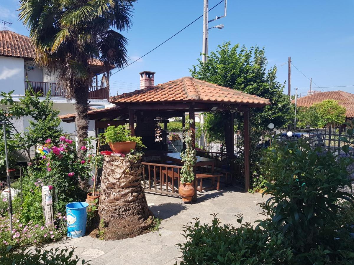 Villa Giannis 2 Nea Vrasna Exterior foto